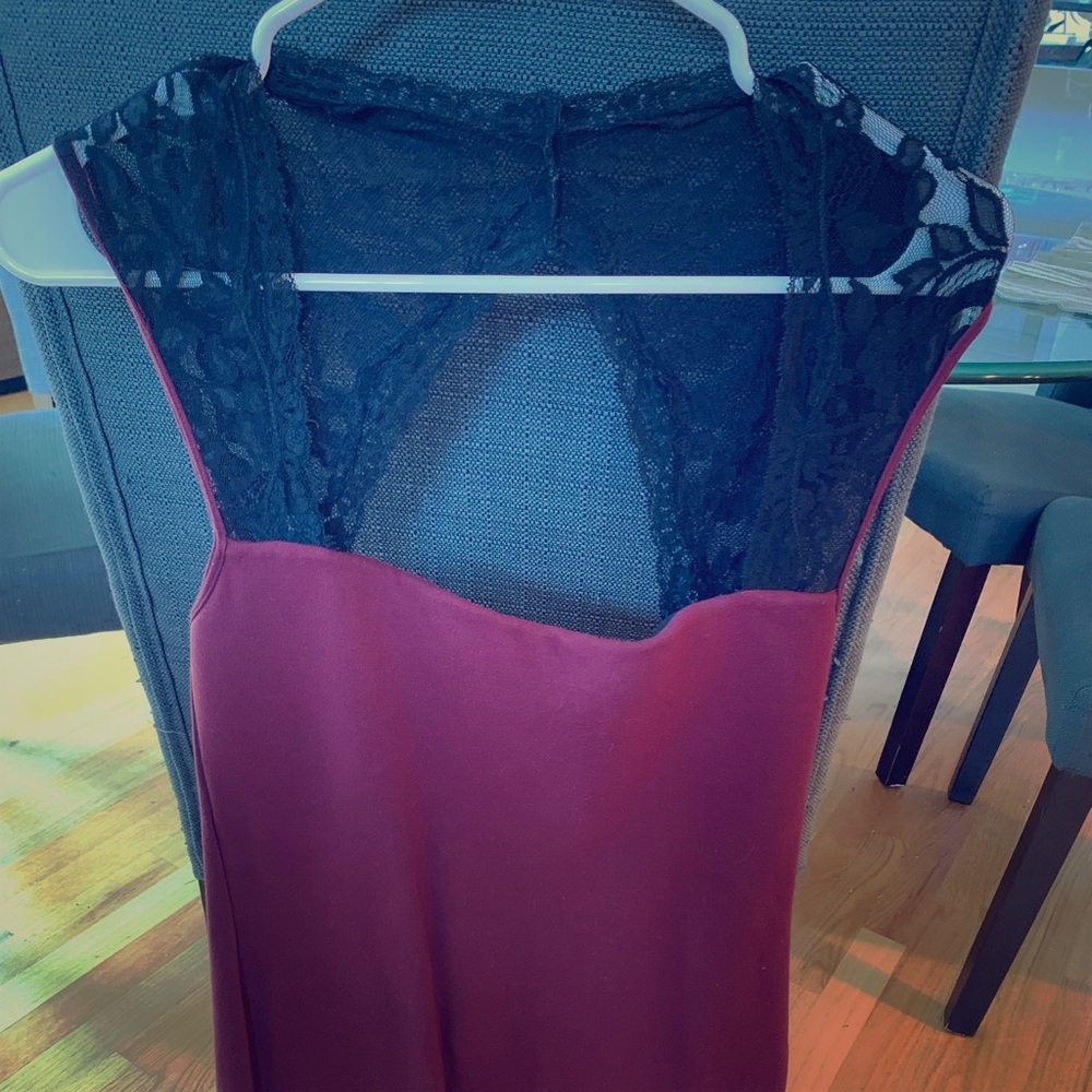 Sexy wine with black lace fitted dress